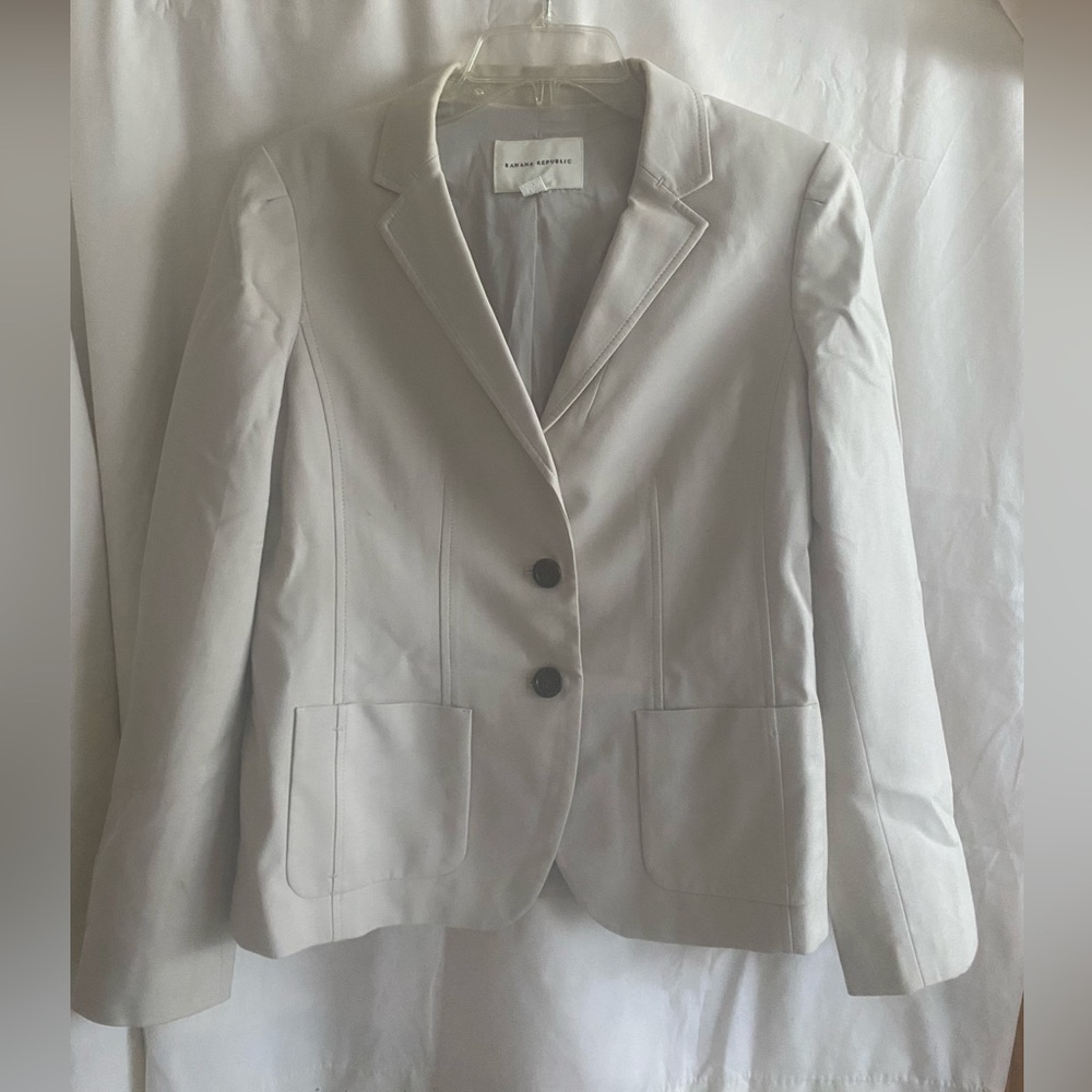 Banana Republic Women's Cream Blazer - Stretch Sz 16